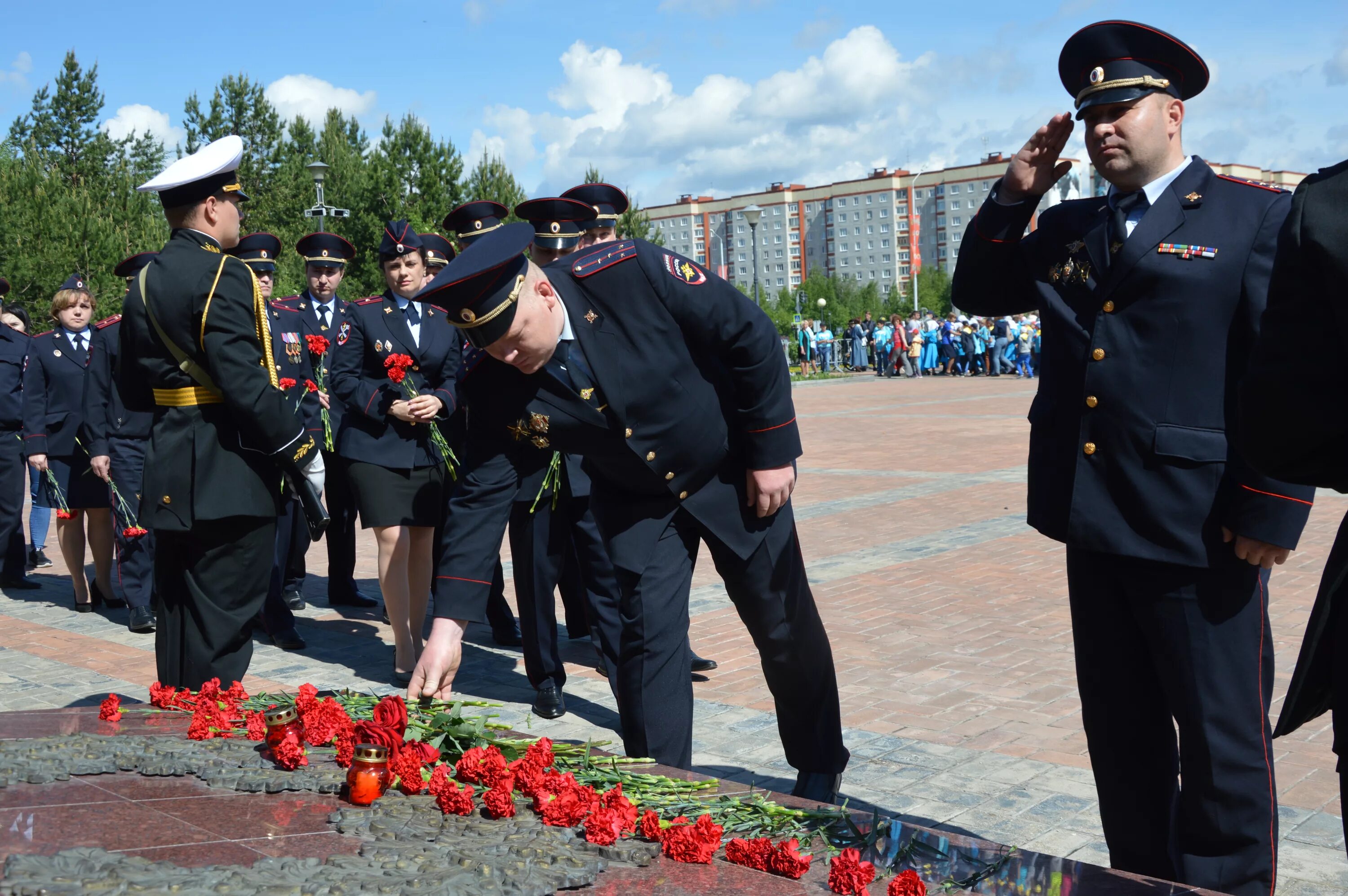 Погода лангепас июль. Полиция лангепас. лангепас криминал. ленина 22 лангепас. лангепас сегодня.