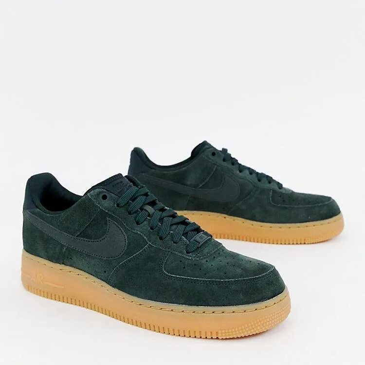 Найк замша. Nike Air Force 1 замша. Nike Air Force 1 07 Suede. Эйр Форс кроссовки зелёный. Nike Air Force 1 Green Suede.