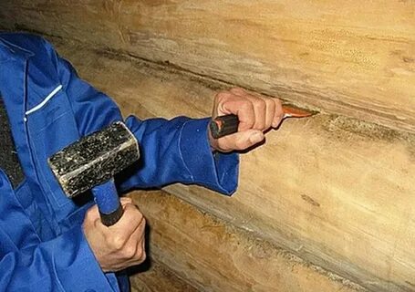 Конопатим баню своими руками