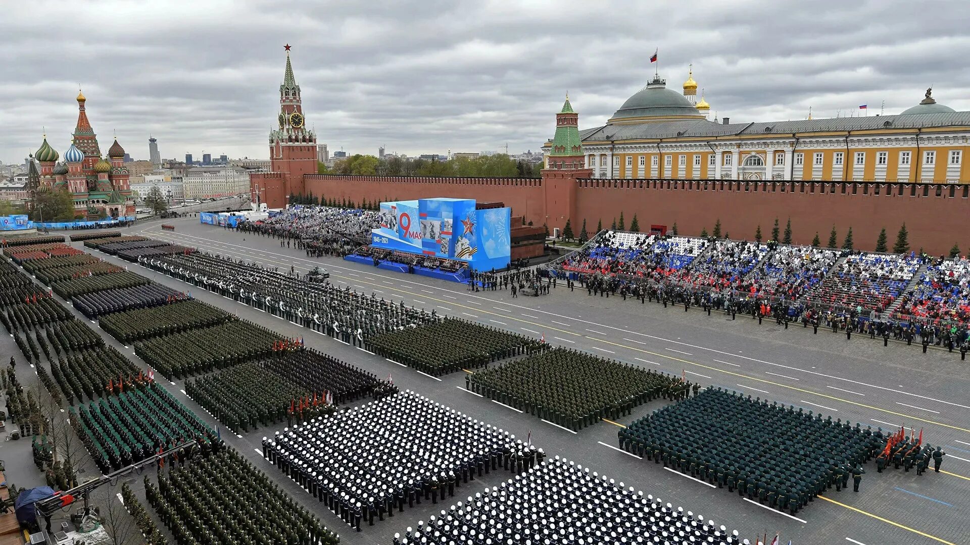 На красной площади собрались. Парад победы 2025 года на красной площади в москве. парад победы на красной площади 2025 года. парад победы 9 мая 2025 года в москве. парад 2025 на красной площади.
