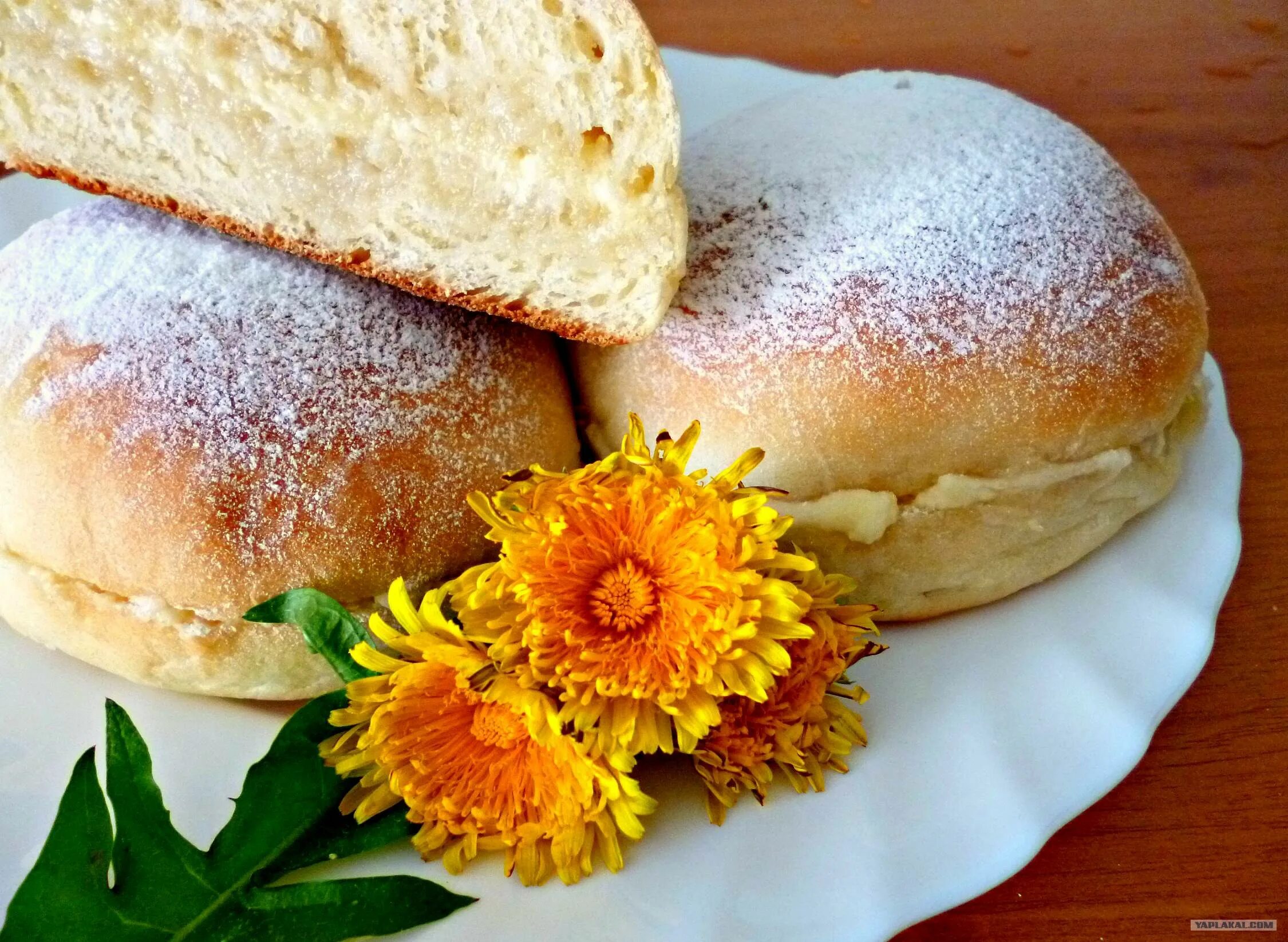 Булочка Лакомка. Bulchka lakmka. Лакомка булочка с кремом. Булочка с ванильным кремом. Соленые булочки