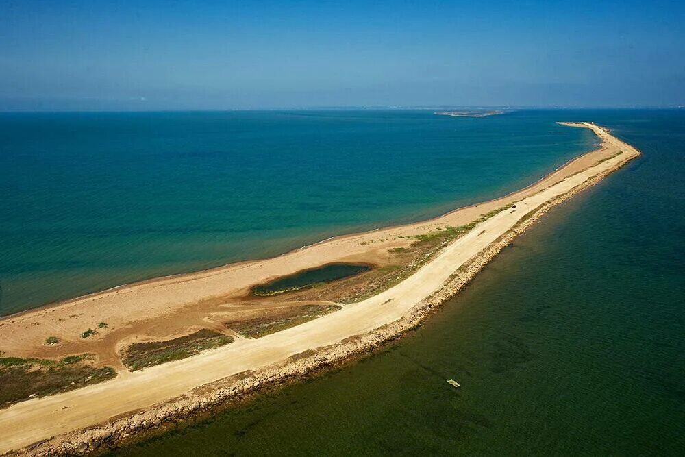 Коса Тузла Тамань. Азовское море коса Тузла. Мыс Тузла Тамань. Краснодарский край мыс Тузла. Остров тамань