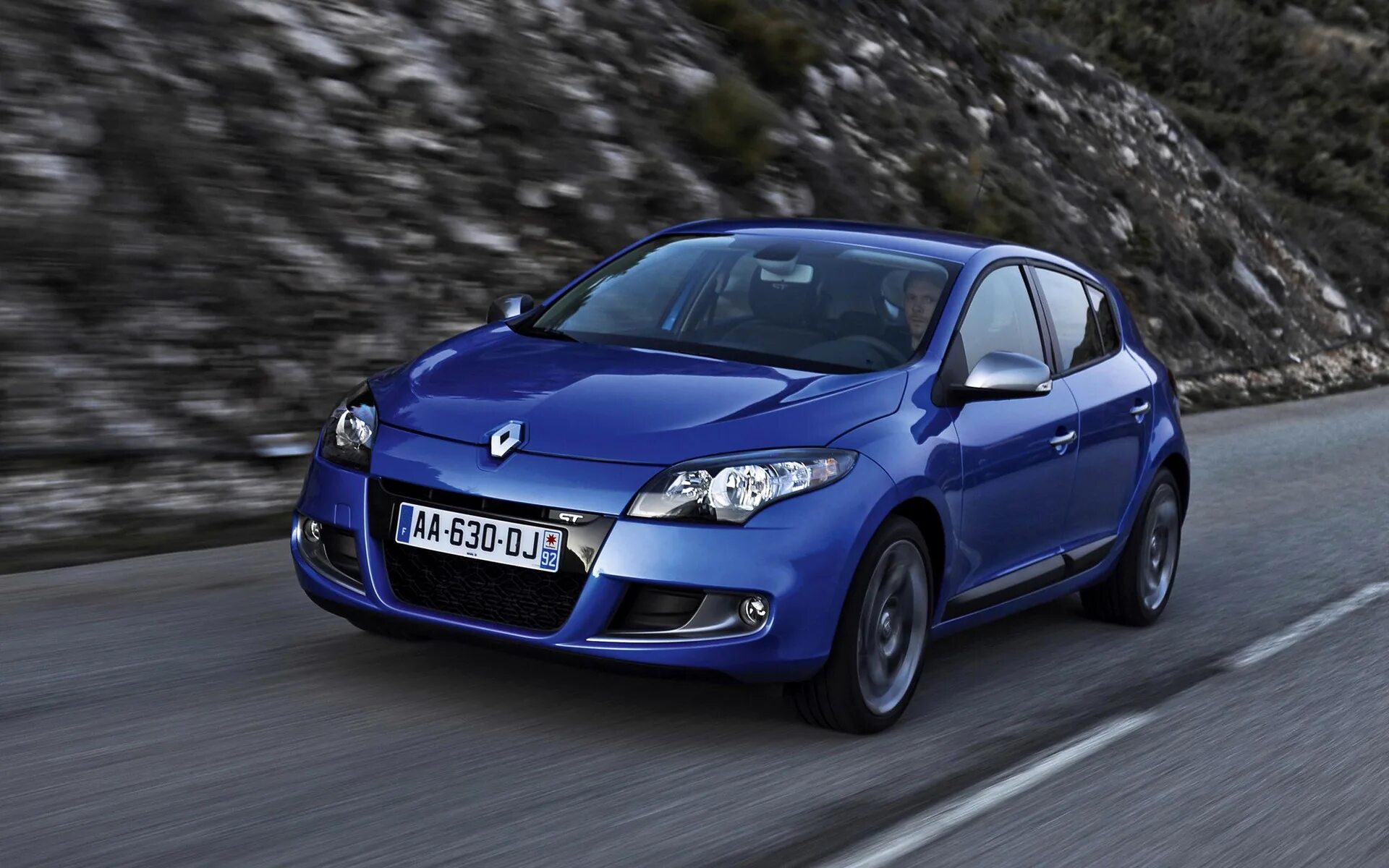 Рено меган 8. Renault Megane Coupe 2010. Рено Меган 5. Рено Меган 2011. Рено Меган купе 2011.