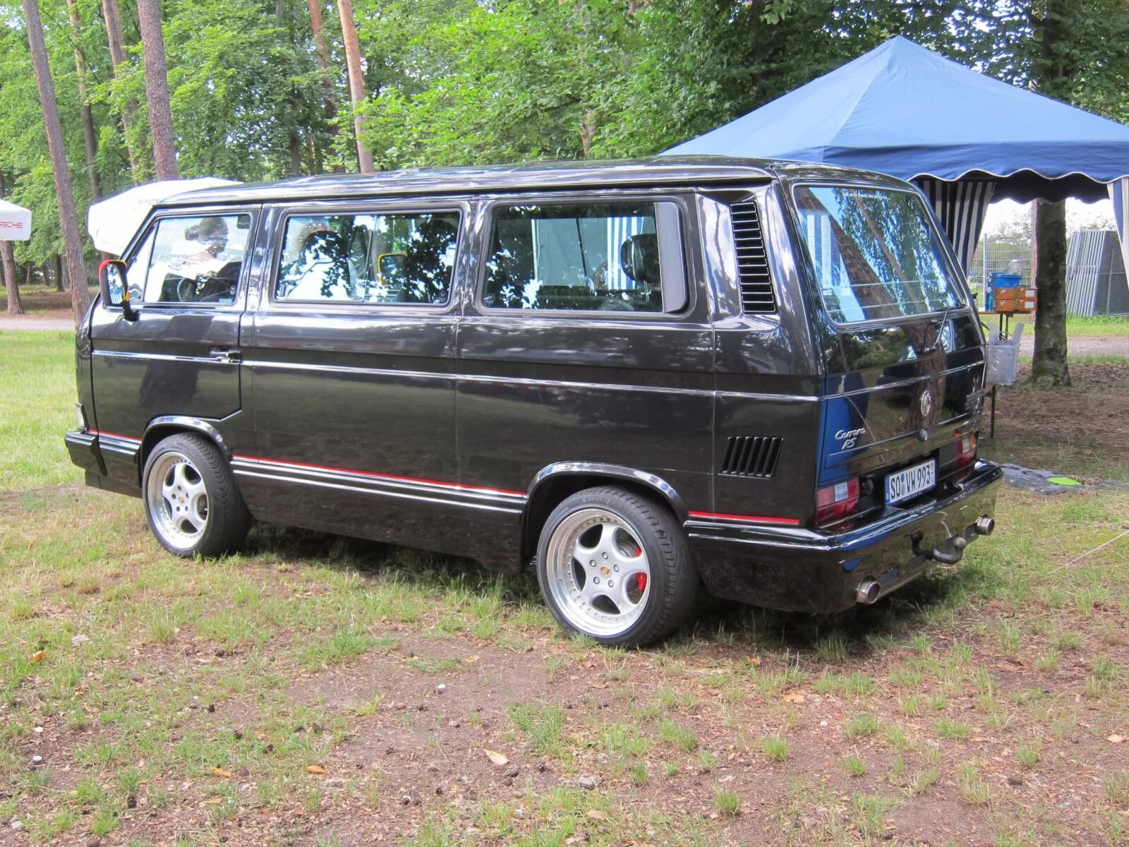 Фольксваген т3. Фольксваген т3 "b32". Volkswagen t3 Black. Транспортер т3.