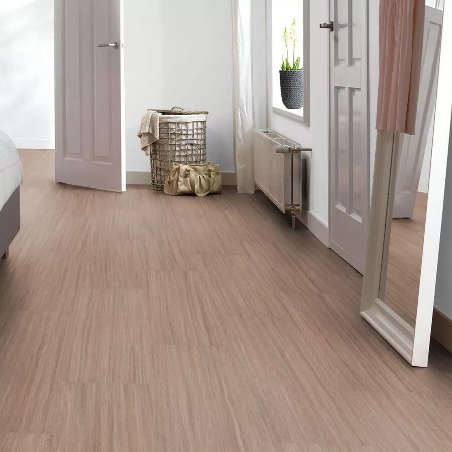 Покрасить линолеум. Чистый линолеум. Чистый линолеум. Глянцевый линолеум. Швабра для ламината.