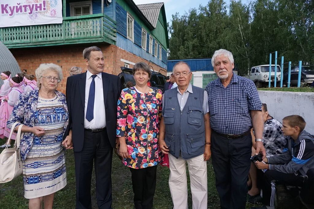 Погода в куйтуне иркутской на неделю. Поселок Куйтун Иркутская область. Станция Куйтун Иркутская область. Куйтун Куйтунский район. Пос. Куйтун (Куйтунский район).