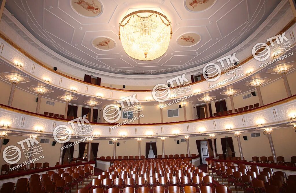 Музыкальный театр петрозаводск зал. Зал музыкального театра петрозаводск. Музыкальный театр республики карелия зал. Музыкальный театр петрозаводск зал. Зал музыкального театра петрозаводск.