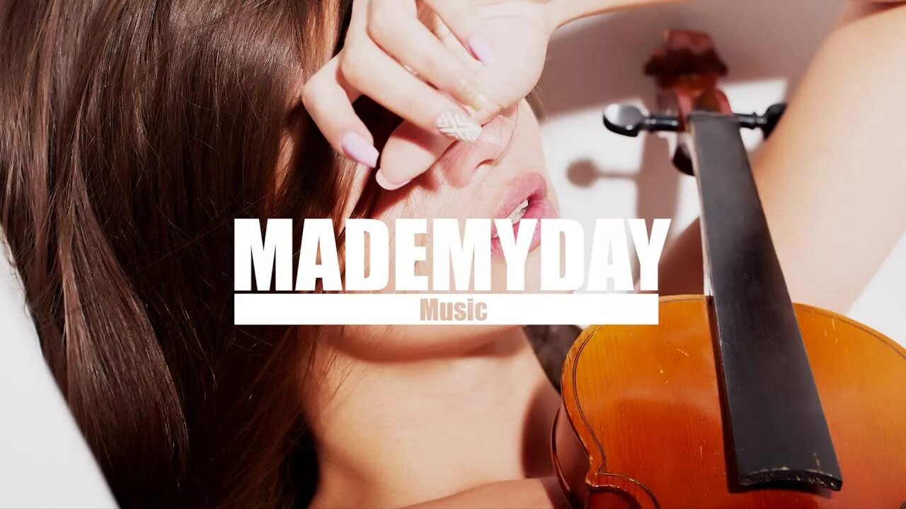 Дам дам дам музыка mp3. Music Day красотка.