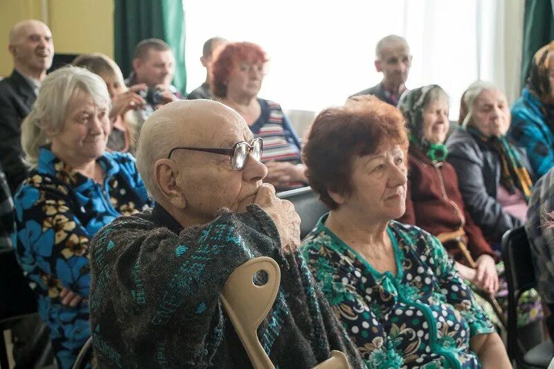 голынковский дипи. дом престарелых в смоленской области. дом-интернат для престарелых и инвалидов в г вязьма. новодугинский пансионат для престарелых. дом интернат туричино.