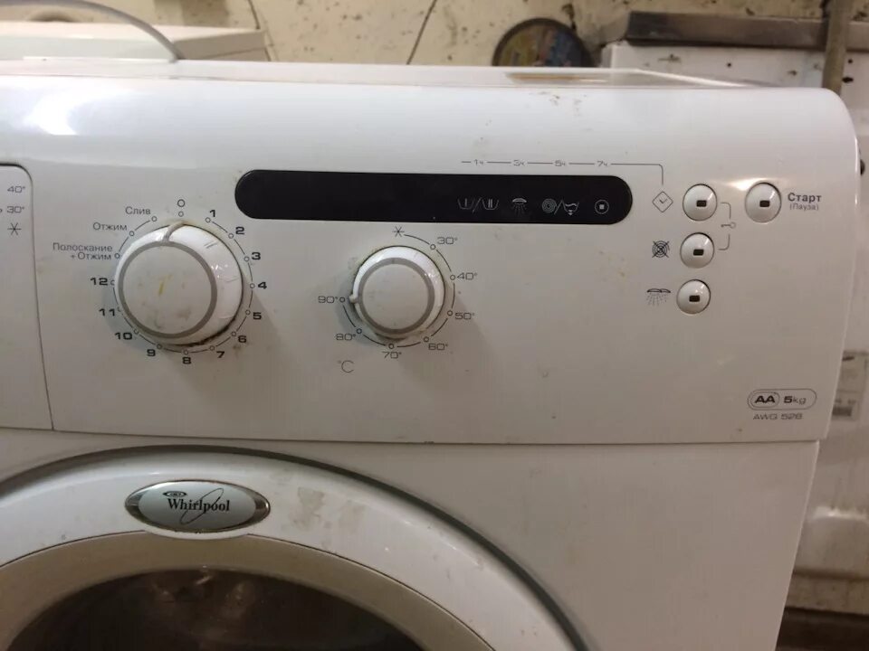 Неисправность вирпул. Whirlpool AWG 528. Вирпул AWG 528. Whirlpool AWG 530 ошибки. Машинка стиральная Whirlpool AWG 528.