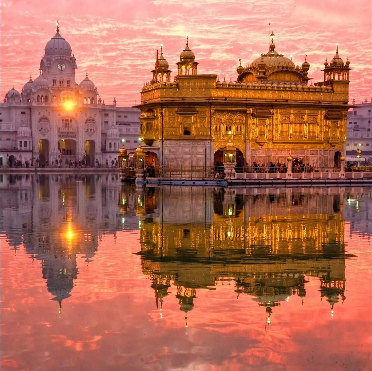 Хармандир-Сахиб. Золотой храм Пенджаб. Амритсар. Amritsar Индия. Золотой храм индия