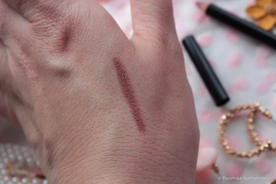 Bobbi Brown Lip Pencil pale Mauve. Bobbi Brown Lip Pencil. Bobbi Brown карандаш для губ 33. Bobbi Brown pale Mauve карандаш.