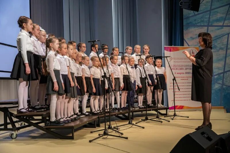 Коха. Музыкальная школа ноябрьск им коха. Детская музыкальная школа 2 ноябрьск. Музыкальная школа ноябрьск. Ноябрьск музыкальная школа коха.