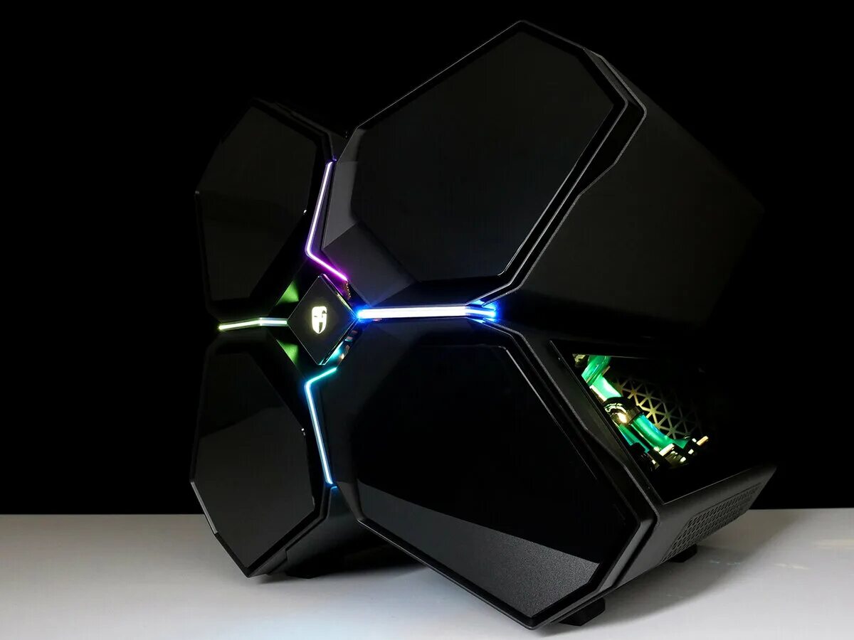 Pars gaming. Корпус Gamer Storm Quadstellar. Корпус Deepcool Quadstellar. Корпус Deepcool Gamer Storm Quadstellar. Deepcool Quadstellar Black.
