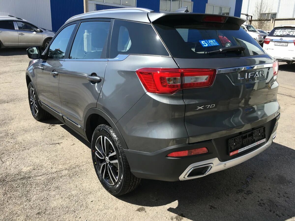 Лифан x70 черный. Lifan x70 2022. Лифан ф 70 икс 70. Лифан икс 70. Лифан x70.