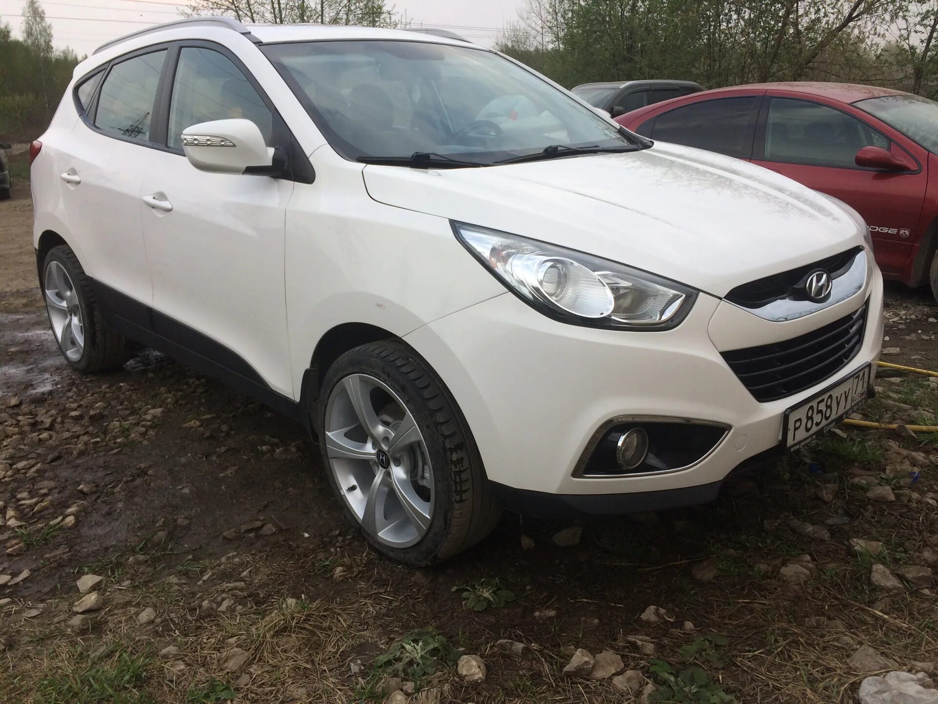 Ix35 белый. Hyundai ix35 белый 2012. Хендай х35 14 год. Ix35 белый. Ix35 белый.