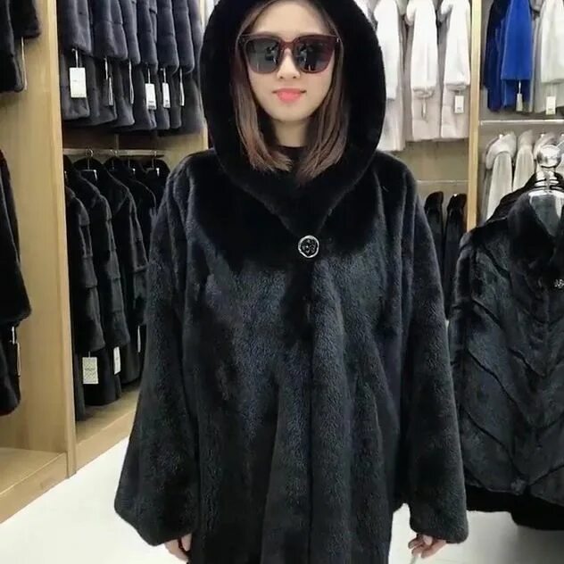 шубы скидки акции. шуба норковая со стойкой. реклама магазина шуб. шубы и дубленки в стерлитамаке по акции и скидкам. меховой дисконт омск апельсин шубы норка меха.