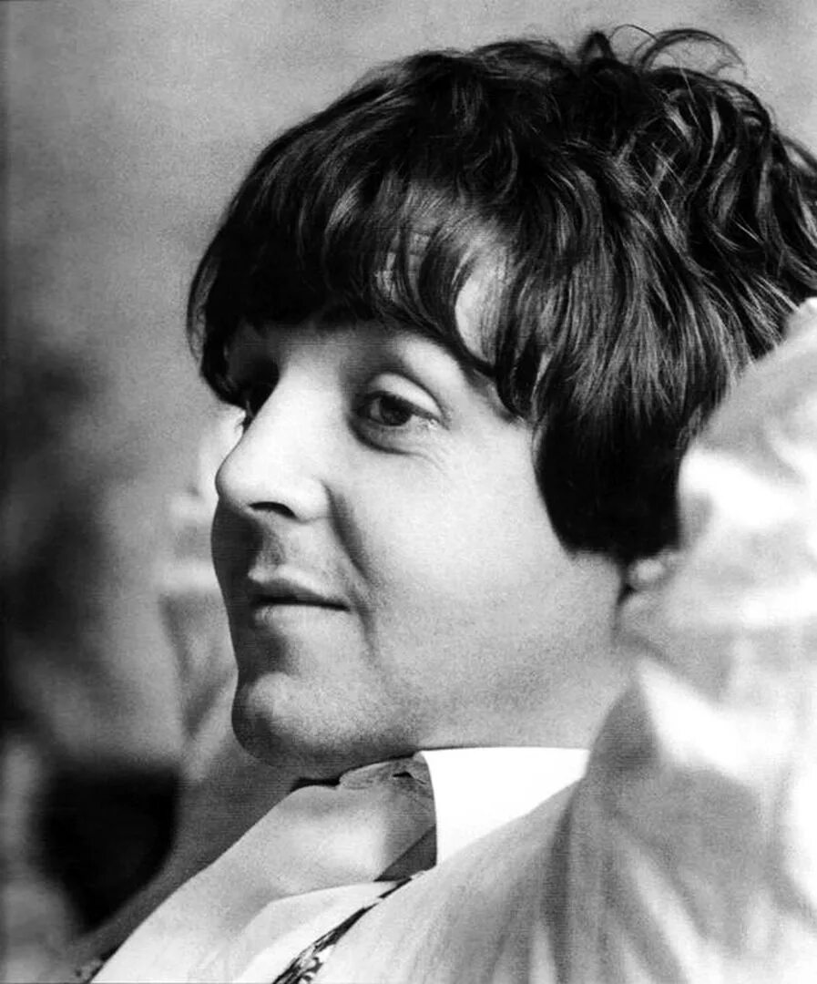 Маккартни. Paul mccartney. пол маккартни битлз. paul mccartney молодой. маккартни из битлз.