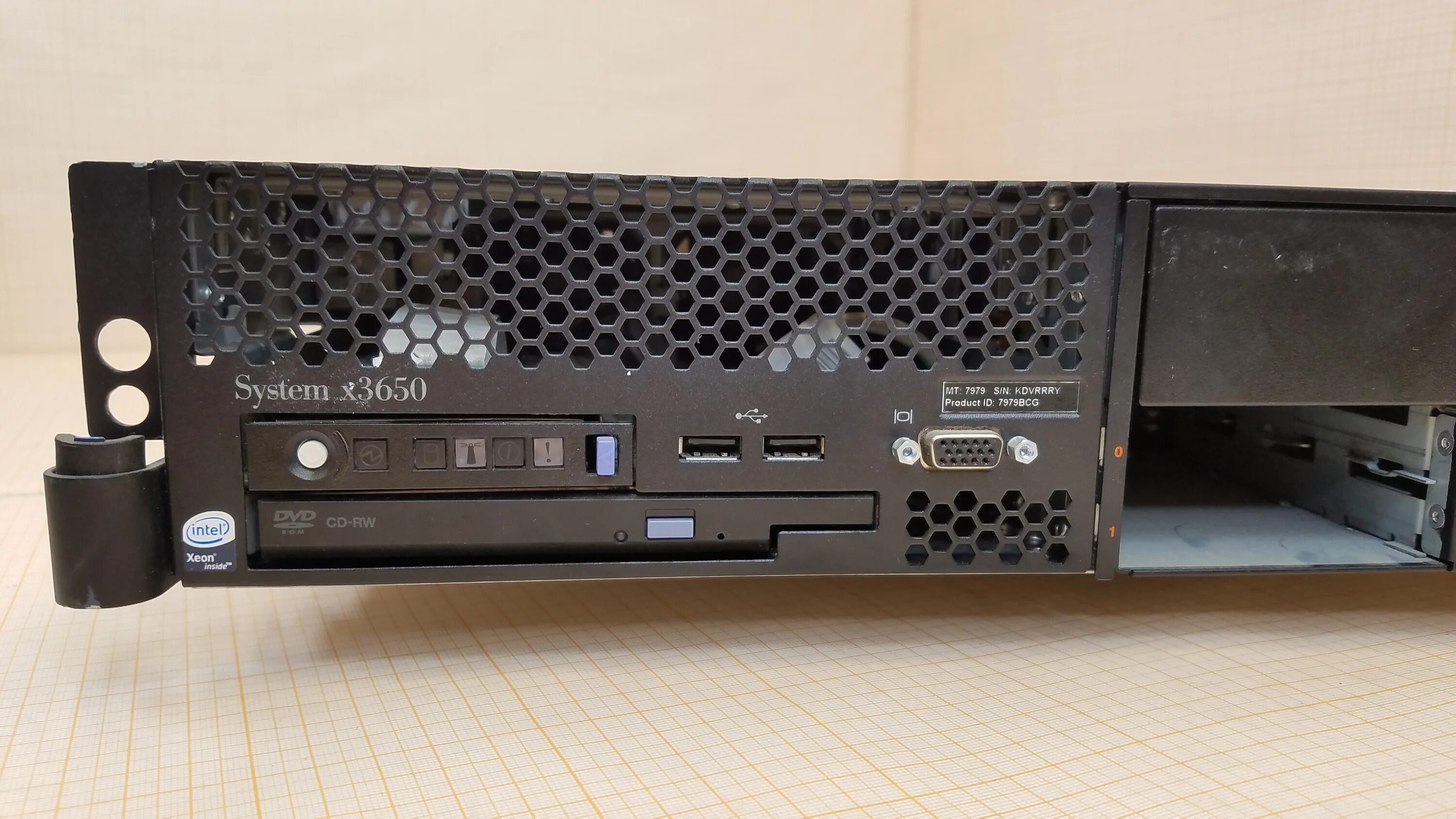 System x. Ibm x3650 m1. ibm system x3650 m1. сервер ibm x3650 m1. 3650 m1.