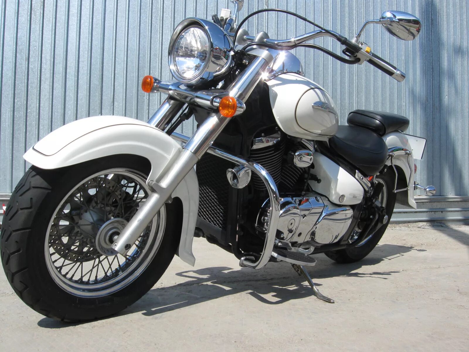 Классик 400. Сузуки интрудер 400 классик. suzuki intruder 400. мотоцикл сузуки интрудер 400. yamaha intruder 400.