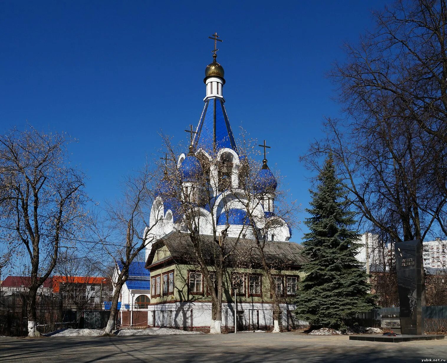 Город костино. Храм Рождества Богородицы в Костино Королев. Богородицерождественский храм Королев. Богородицерождественский храм в Костино. Рождество Богородичный храм Королев.