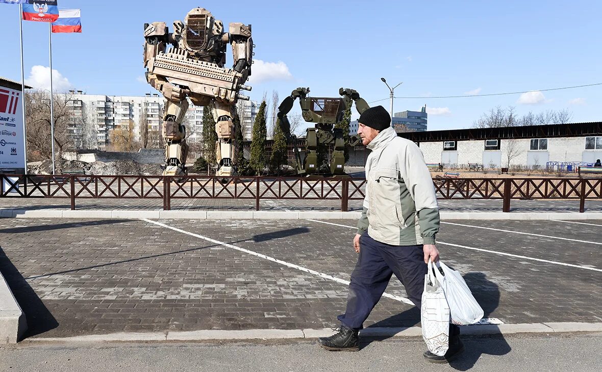 Долбят донбасс. Донбасс 2010. донецк сейчас фото.