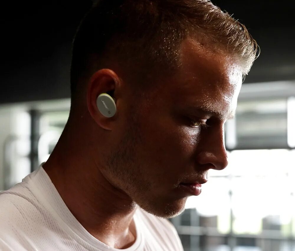 Bose Sport Earbuds. Беспроводные наушники Bose Sport Earbuds. Спортивные наушники Bluetooth Bose Sport Earbuds Glacier. Наушники беспроводные Bose Sport Earbuds, ледяной белый.