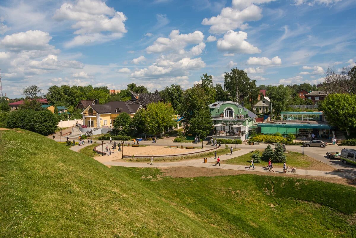 дмитров ул загорская сквер. храм дмитров ковригинское. дмитров улицы города. дмитров центральная площадь. московская обл, дмитров г, загорская ул, д.