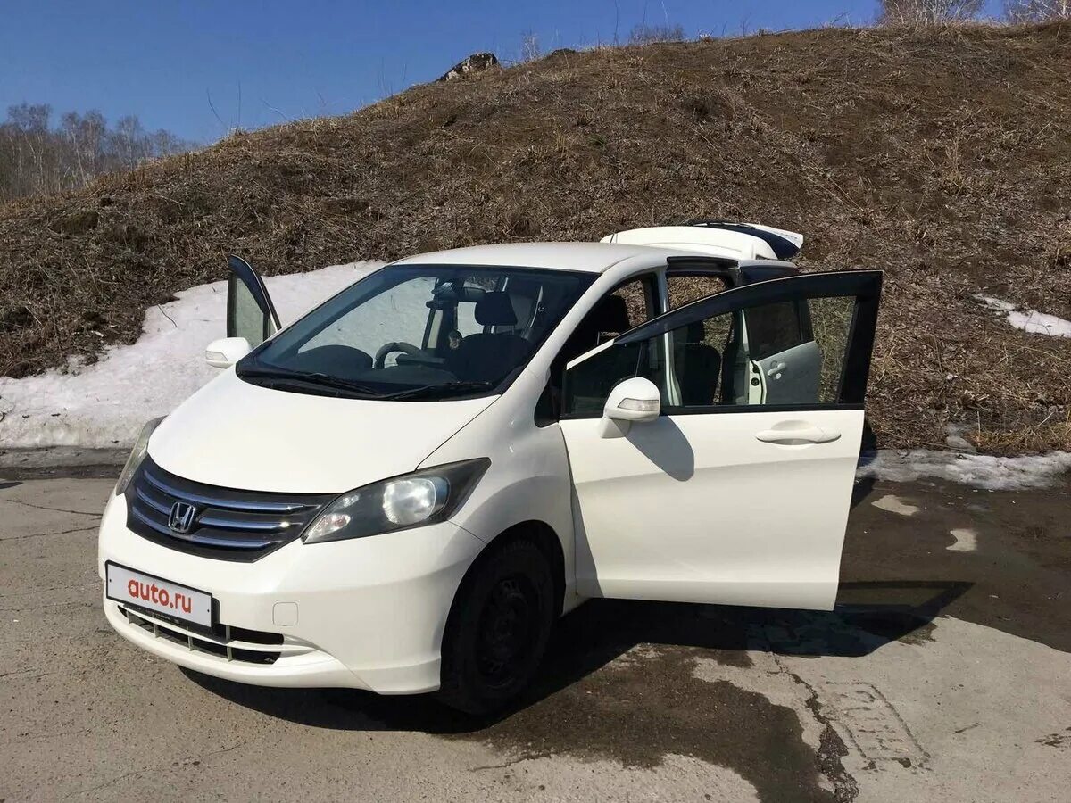 Honda freed 2009 года. Потолок хонда фрид 2009. Honda freed 2009 года. Хонда фрид 2009. Honda freed 2009 года.