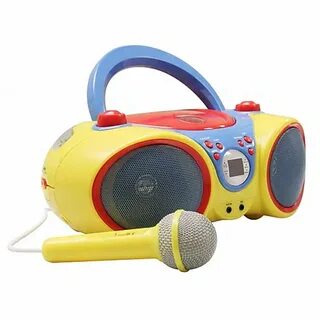 Играющий магнитофон