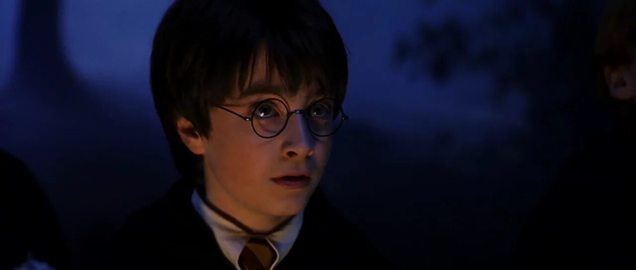 гарри поттер 2001. перевод гоблина философский камень. гоблин гринготтс. перевод гоблина философский камень. Harry potter gringotts 2001.