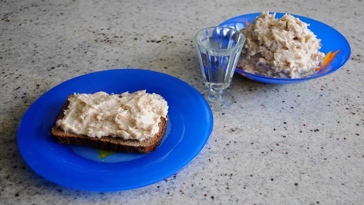 Рецепт сала паштет. Паштет из сала. шпик паштет. паштет из сала с чесноком. паштет из сало закуски.