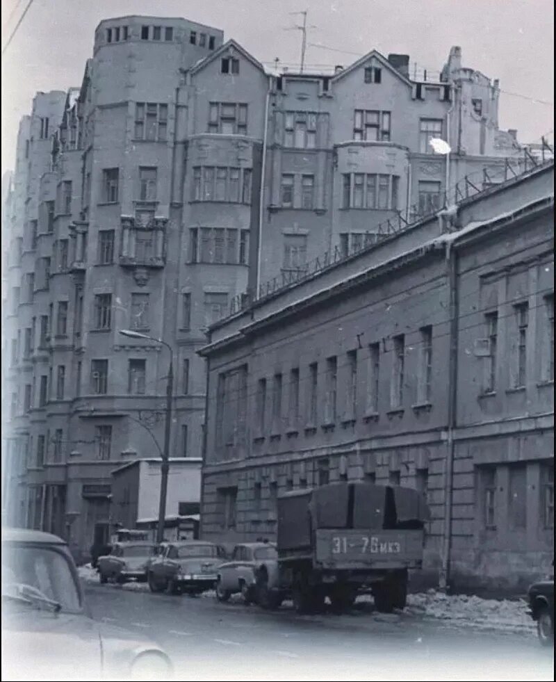 Арбат 1970. Улица Арбат дом 35. Старый Арбат 1970. Москва Арбат 1970-е.
