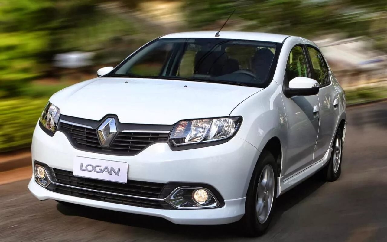 Рено Логан 2. Рено Логан в 3 кузове. Renault Logan 2014. Рено Логан 2014г. Машина рено б у