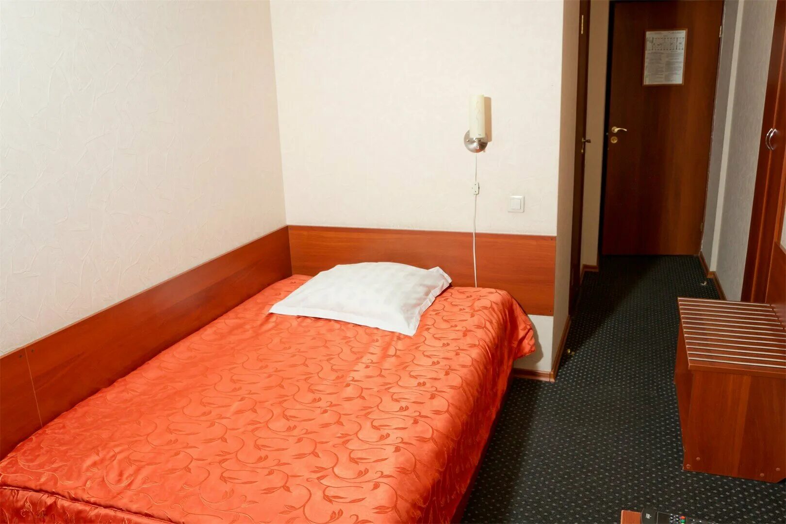 гостиница amaks ижевск. гостиница премьера ижевск. гостиница амакс центральная ижевск. отель дерябин ижевск кафе. амакс отель ижевск.