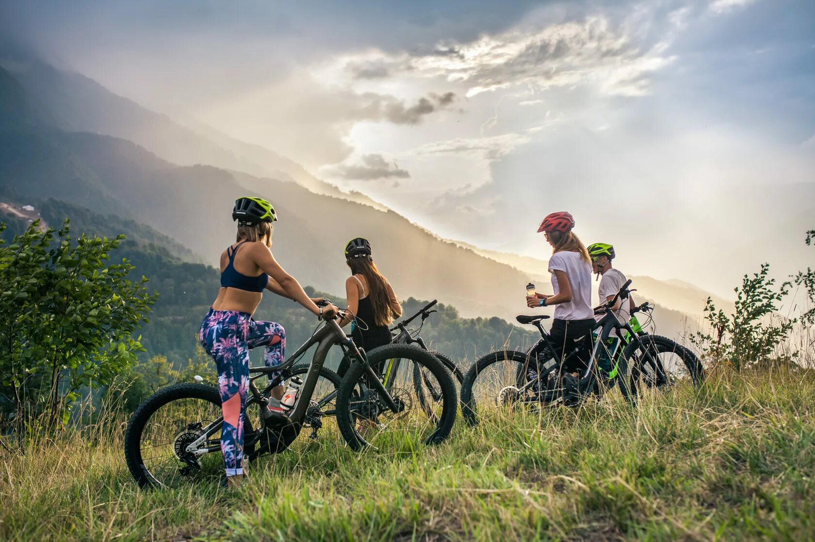 Bike traveling. Велотуры 2022. Тюнгур велопутешествие. Красная Поляна велотур. Велотуризм горный Крым.