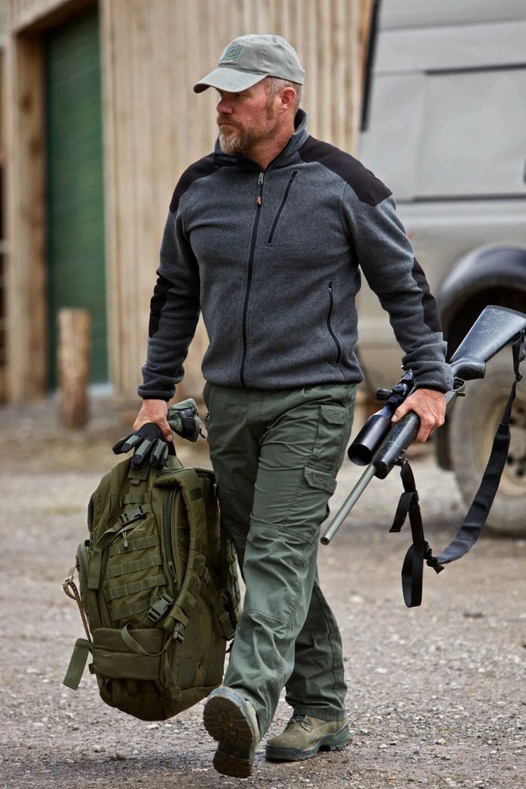 Тактический стиль одежды. Тактика стиль. Тактика разрешения конфликтов. Жесткие тактики поведения в конфликте. Тактическая одежда.