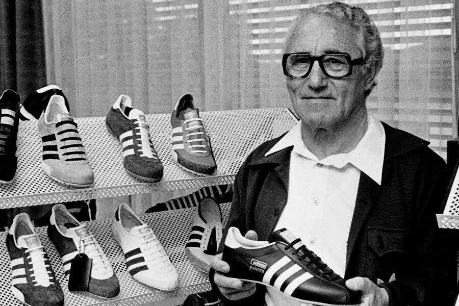 Адидас старший актер. Основатель адидас Ади Дасслер. Adidas Адольфа Дасслера.