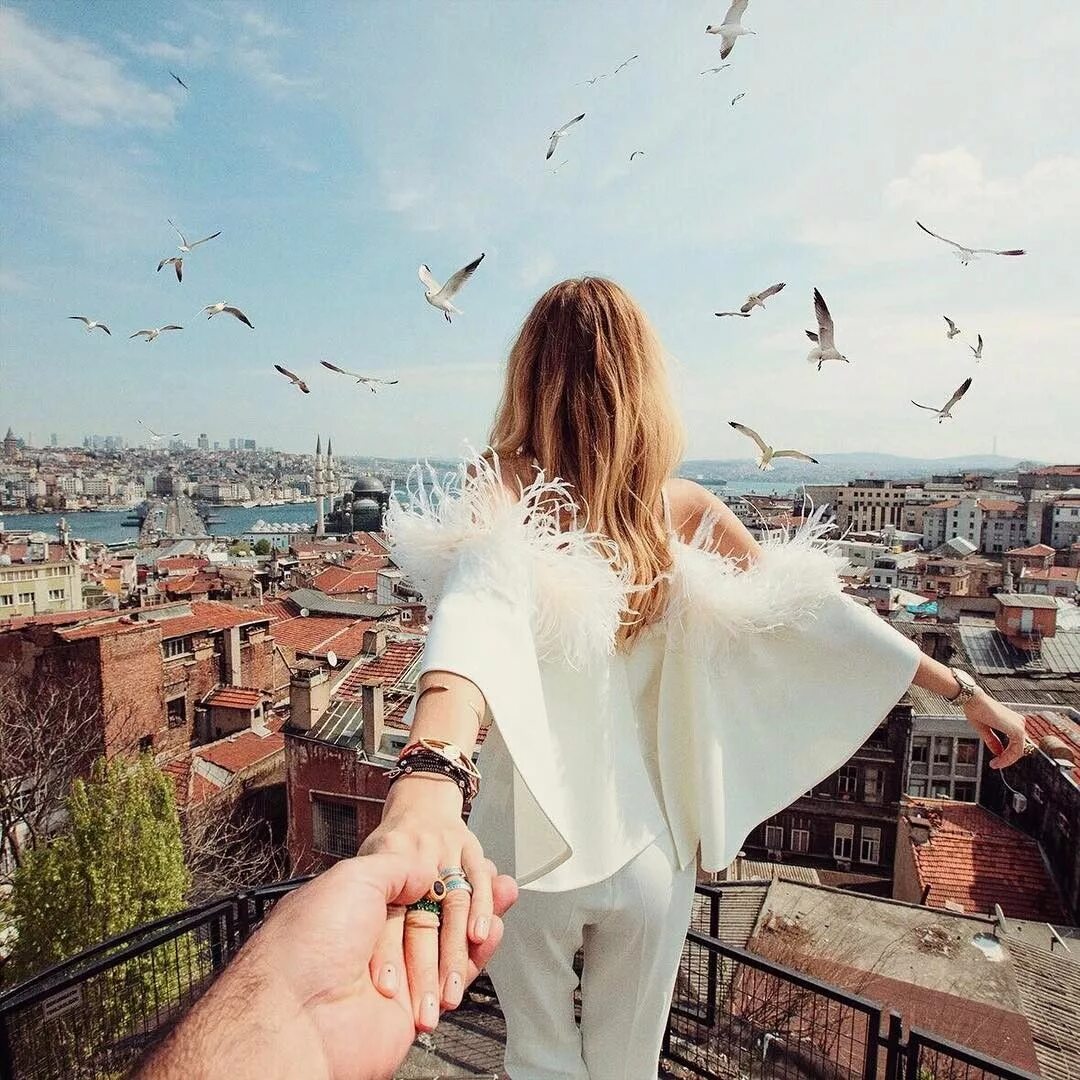 Фоллов ме. Фотопроект следуй за мной мурада османна. Follow me мурада османна. Следуй за мной смешное. Осман follow me.