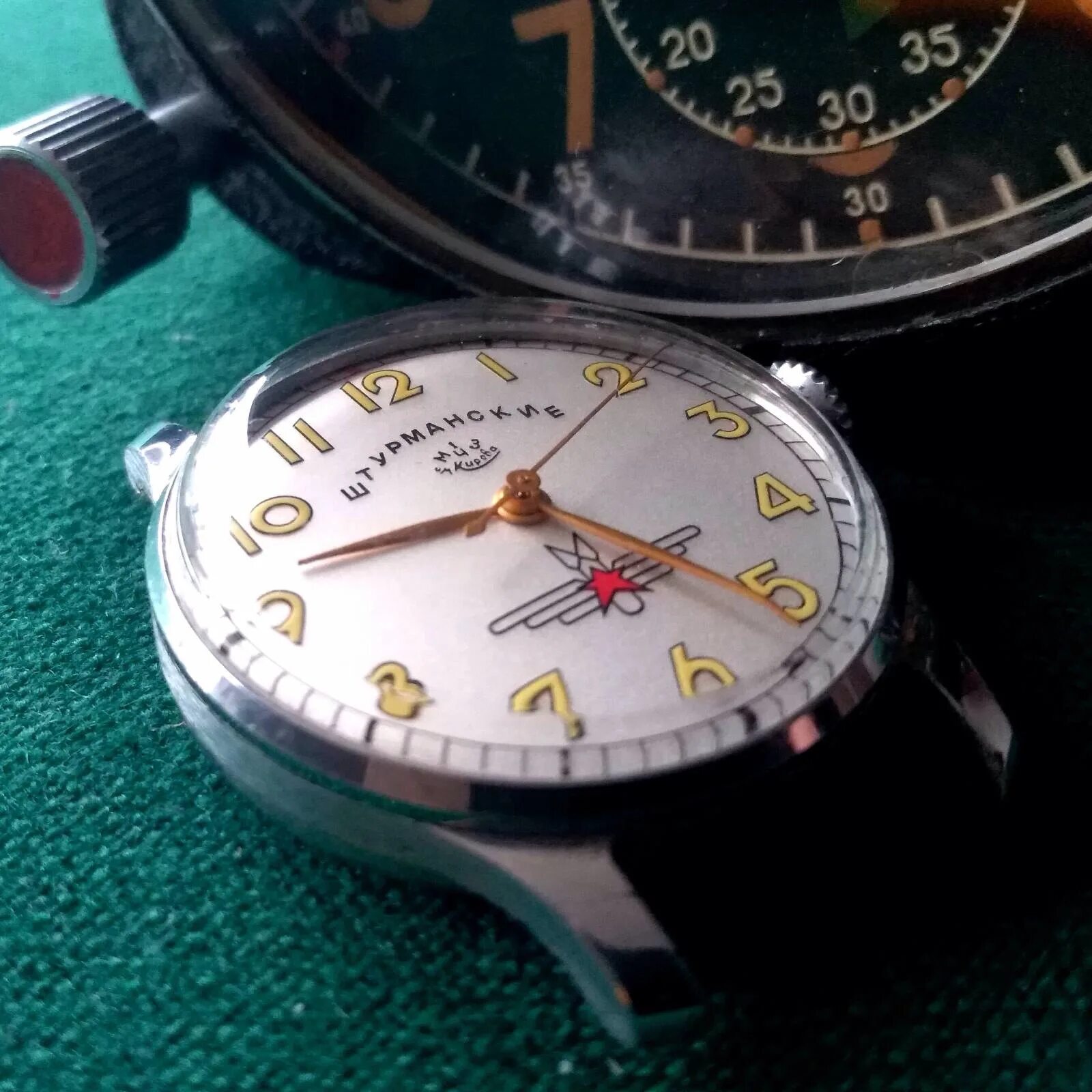 часы юрия гагарина в которых совершил первый полет. часы гагарина в полете. часы гагарина в полете. часы полёт штурманские ссср. Sturmanskie yuri gagarin.