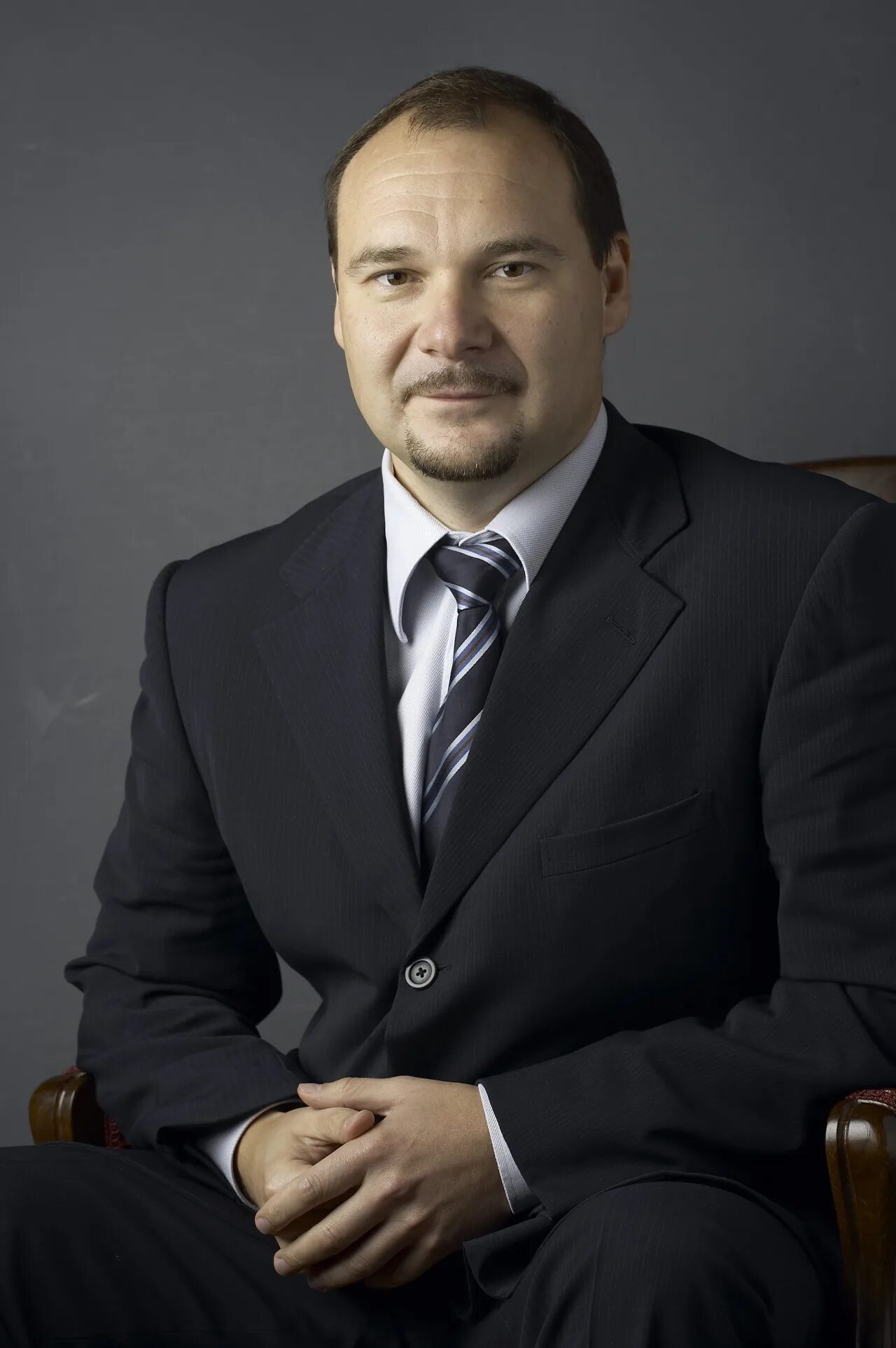 Юрию жукову. Юрию жукову