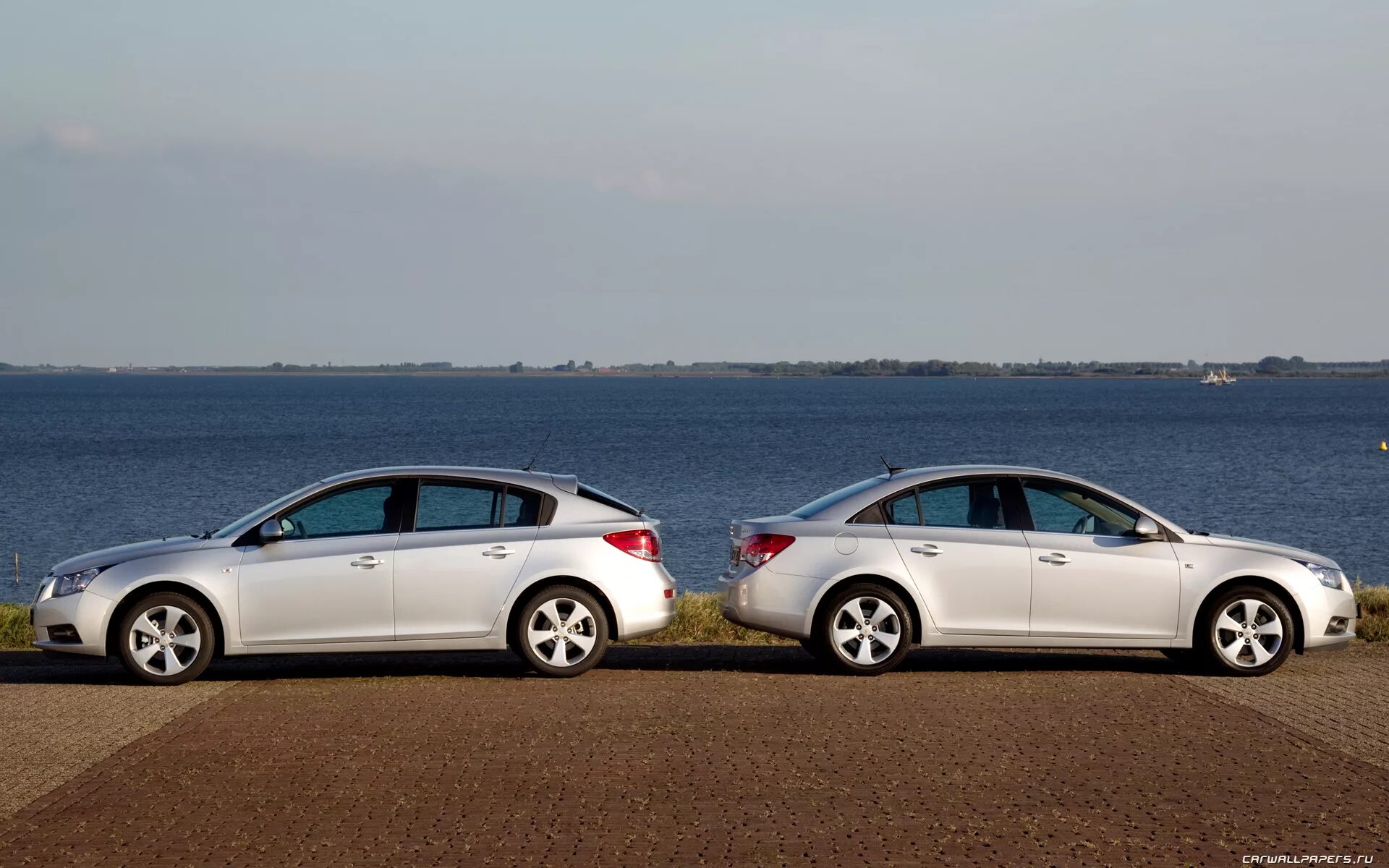 Chevrolet c. 8 автомат. Chevrolet cruze turbo. Chevrolet cruze i хэтчбек. шевроле круз название кузова.