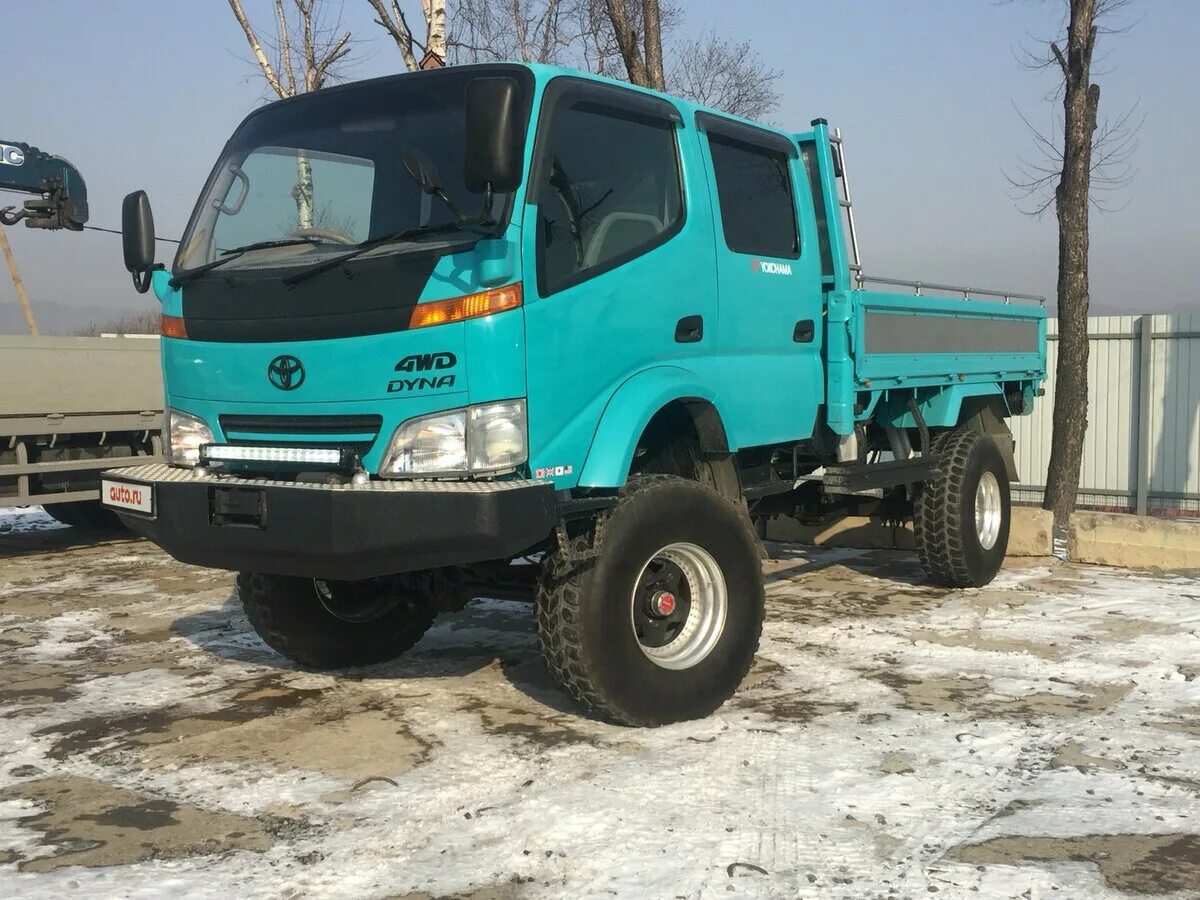 Тойота дюна 4х4 купить. Toyota Dyna 2000 год. Тойота Дюна двухкабинник. Тойота Дюна двухкабинник 4х4. Toyota Dyna 2004 бортовой.