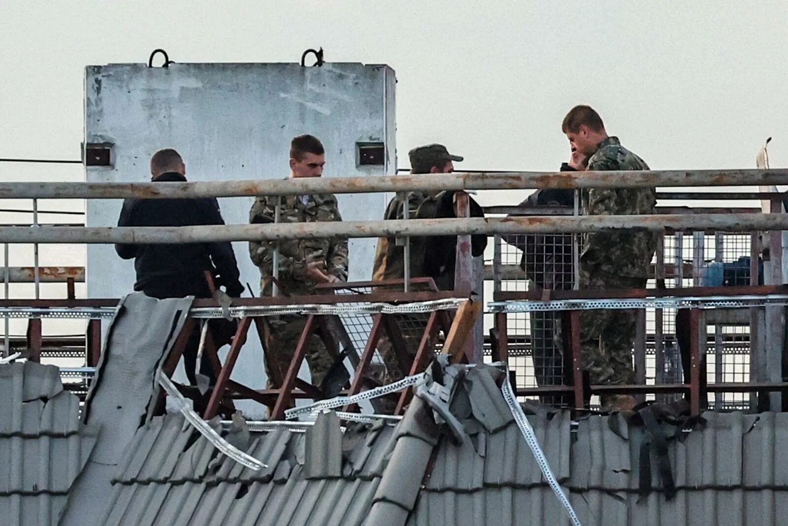 Где упали обломки в курске. Подавитель дронов под водой.