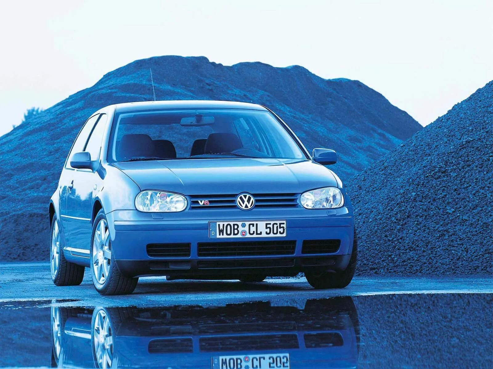 Volkswagen четыре. VW Golf 4. Фольксваген гольф 4 1998. Фольксваген гольф v6. VW Golf 4motion.