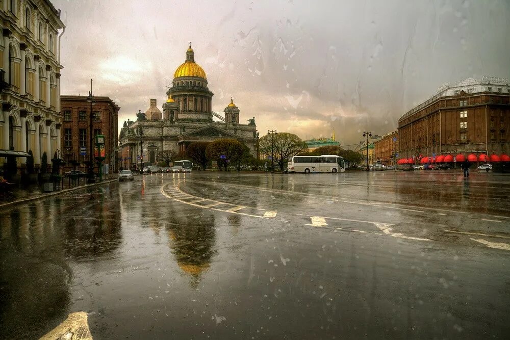 Санкт-Петербург дождь. Пасмурный питер