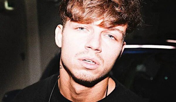 Артем кид. Истокия певец. Истокия певец. Istokiya. Истокия певец.