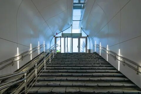 Кленовый бульвар станция метро