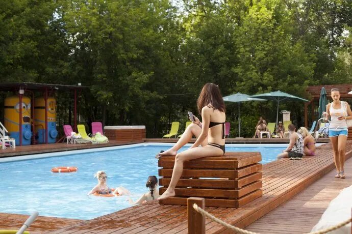 The bassein. The баssейн в сокольниках. открытый бассейн в сокольниках. бассейн в парке сокольники. открытый бассейн сокольники новомосковск.