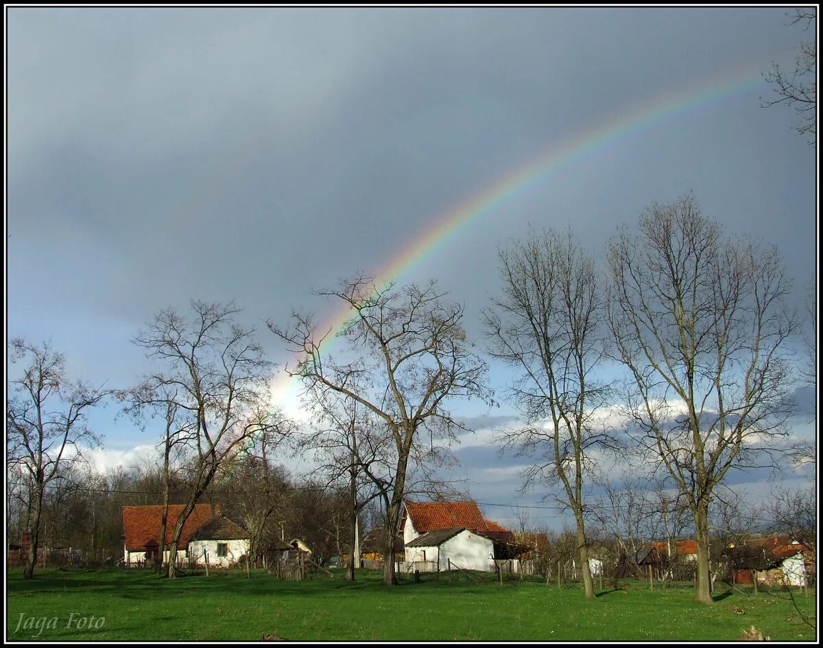 Цитаты про радугу. Широкая радуга. Радуга. Ошибки прошлого 15 радуга в небе после дождя 1. Радуга без дождя.